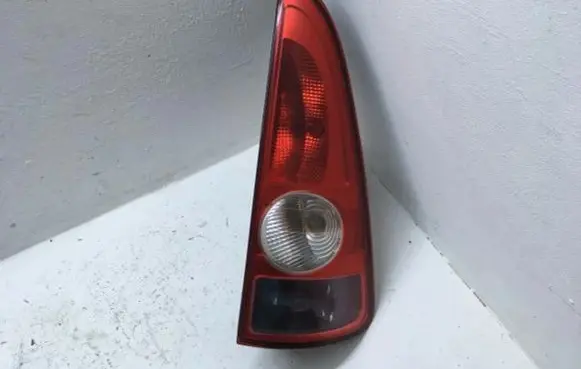 Renault Espace - Grand espace IV Rear/tail lights 8200027152