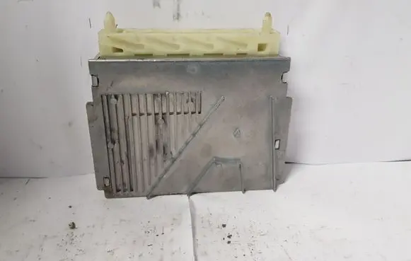Volvo XC90 Engine control unit/module