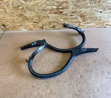 Mercedes-Benz E W124 Tailgate/trunk/boot hinge