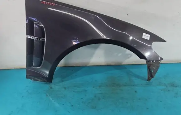 Jaguar XF X250 Fender IMPRK1423876