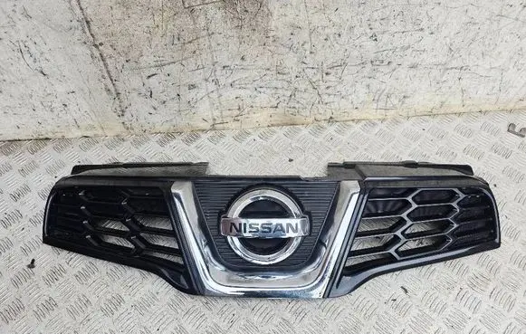 Nissan Qashqai Front bumper upper radiator grill 62310BR10A A055283