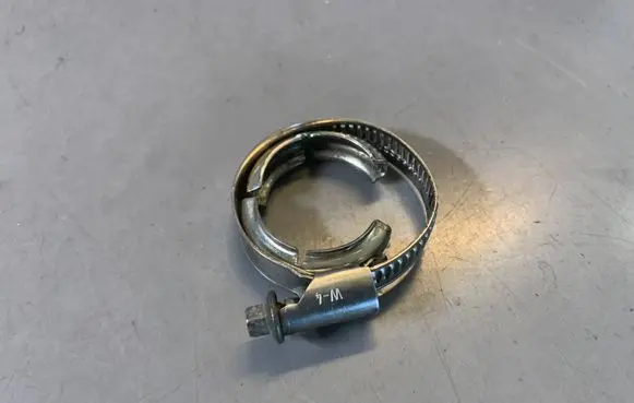BMW X5 F15 EGR valve line/pipe/hose 11717786146 13531718361