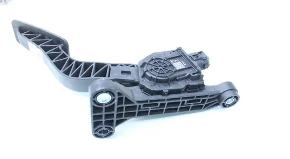 KIA Niro Accelerator throttle pedal 32740G2100