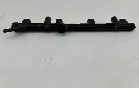 Audi A3 8Y Fuel main line pipe 06K133681E