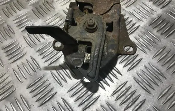 Mazda 626 Engine bonnet/hood lock/catch