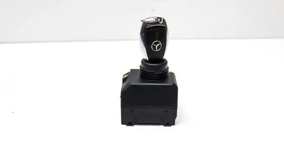 Mercedes-Benz GL X164 Ignition lock A1645451308