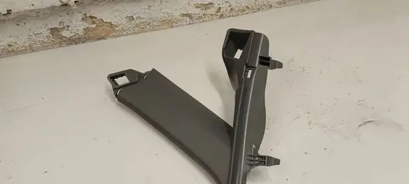 (C) pillar trim