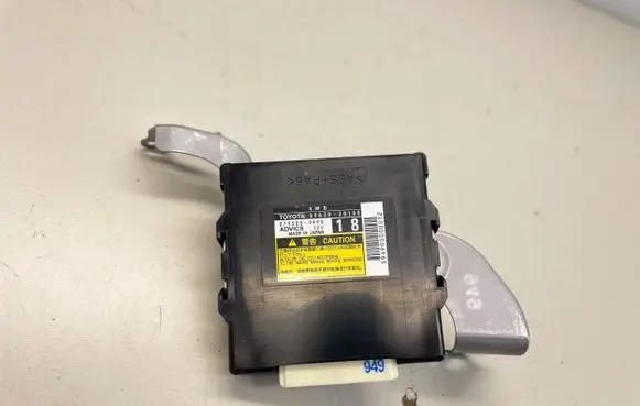 Lexus GS 250 350 300H 450H Suspension control unit/module 8963030180 0795009490