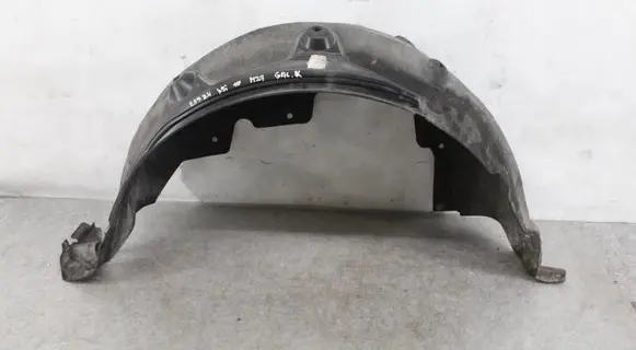 BMW Z4 E89 Rear arch fender liner splash guards 7191031 51777191031