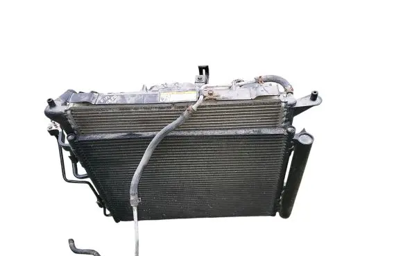 KIA Ceed Radiator set 253101H600 TFHL41