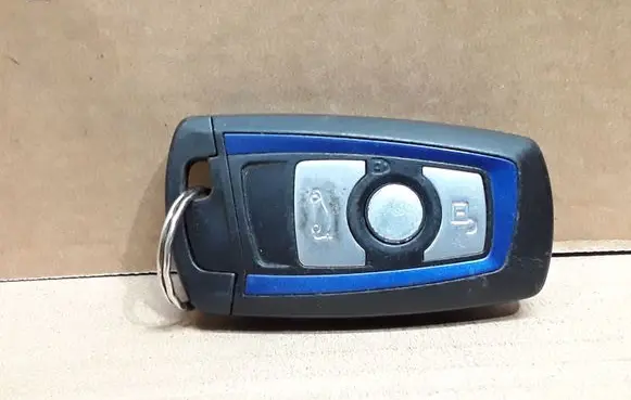 BMW 3 F30 F35 F31 Ignition key/card 8053870