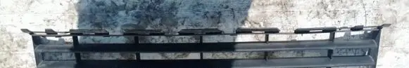 Renault Megane II Front bumper lower grill 8200114155