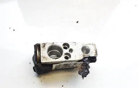 Air conditioning (A/C) expansion valve