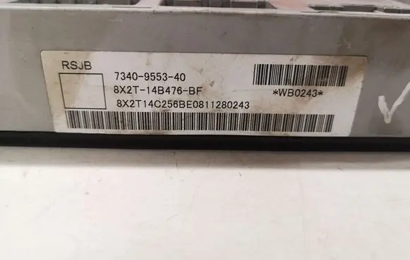 Jaguar XF Fuse module 8X2T14B476BF 7340955340