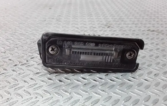 Volkswagen Phaeton Number plate light 1J6943021