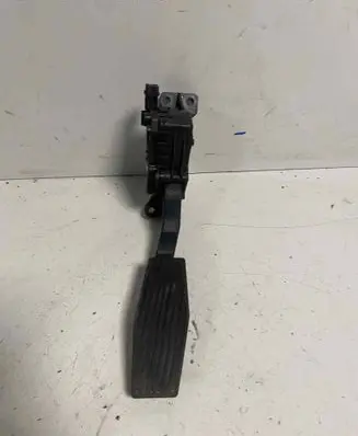 Opel Vectra C Accelerator throttle pedal 9186724 6PV00832200