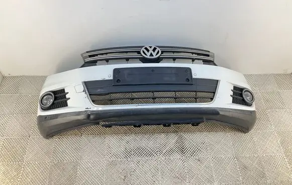 Volkswagen Tiguan Front bumper 5N0807221K