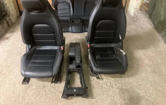 Mercedes-Benz C W204 Interior set 