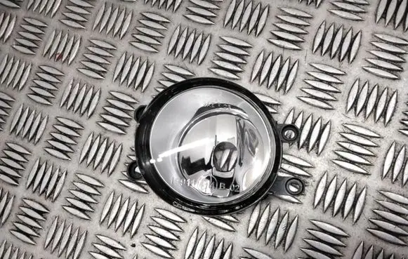 Toyota Prius (XW30) Front fog light 195922B 59228