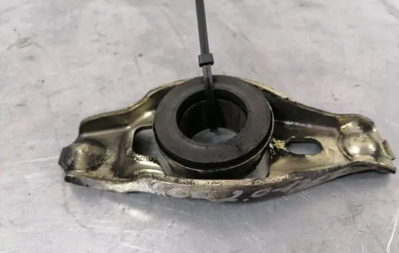 Audi A6 S6 C6 4F Slave cylinder release bearing 