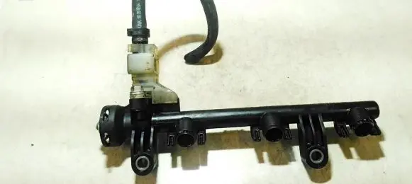 Citroen C1 Fuel main line pipe 238140q101a