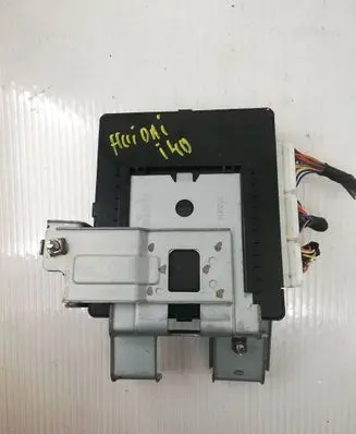 Hyundai i40 Central body control module 39R88S1000 16RA000349