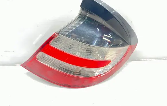 Mercedes-Benz C W203 Rear/tail lights A2038202664