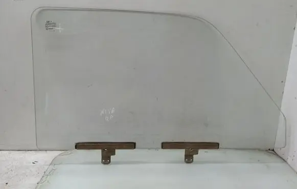 Lada Niva Front door window glass four-door 43R000881