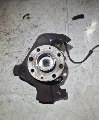 Opel Corsa D Front wheel hub spindle knuckle