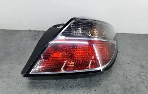 Opel Astra H Rear/tail lights 24451834