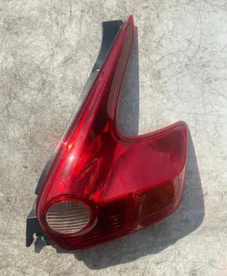 Nissan Juke I F15 Rear/tail lights 