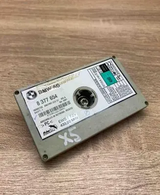 BMW X5 E53 Aerial antenna amplifier 8377654