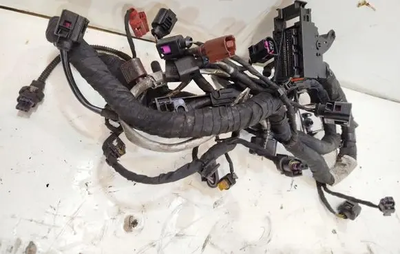 Volkswagen PASSAT B8 Engine installation wiring loom 04L972627DF