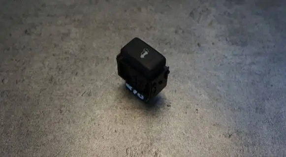Infiniti FX Tailgate opening switch 303290