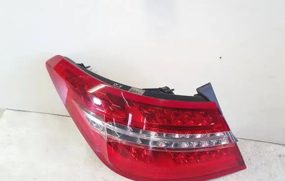 Mercedes-Benz E C207 W207 Rear/tail lights A2078200164 542001 780001