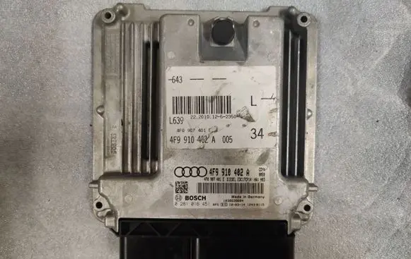 Audi A6 S6 C6 4F Engine control unit/module 4F9910402A 0281016451