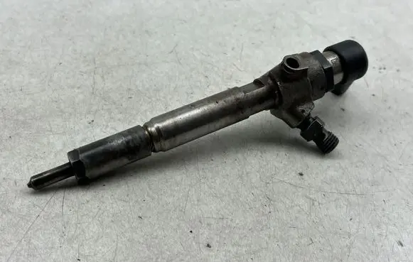 Renault Scenic III - Grand scenic III Fuel injector H8200294788 8200380253
