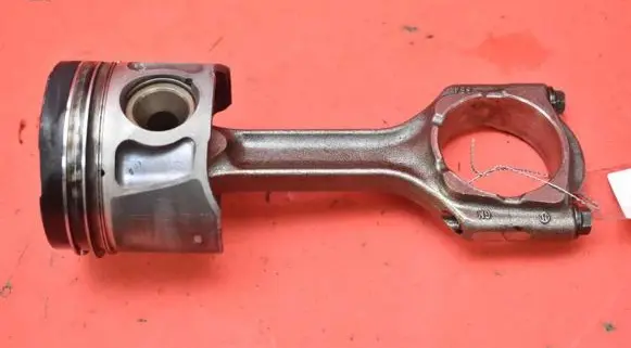 Opel Insignia A Piston 