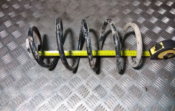 Volkswagen Sharan Front coil spring