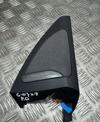 BMW X7 G07 Front door high frequency speaker 6809632 7445518