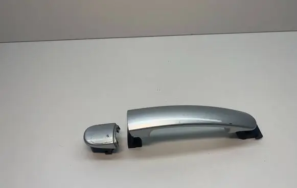 Skoda Yeti (5L) Front door exterior handle 5N0837205M 5N0839167B