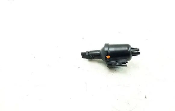 BMW 7 E38 Rear door interior light 8377308