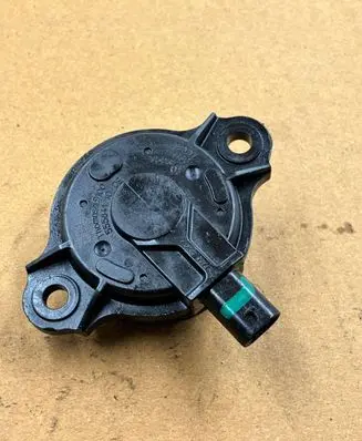 BMW 3 G20 G21 Camshaft vanos timing valve 555841