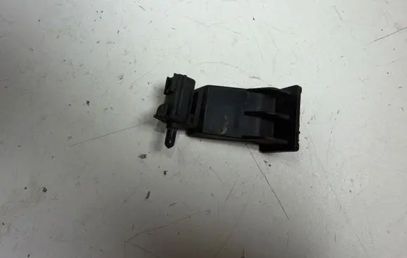 Ford Mustang VI Outside/exterior temperature sensor FR3T12B664AB