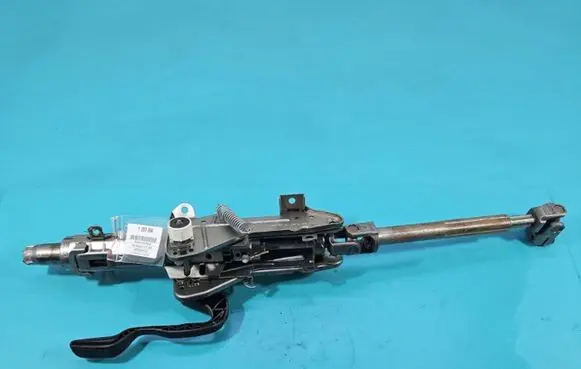 Steering wheel axle