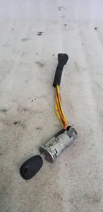 Renault Scenic I Ignition lock 