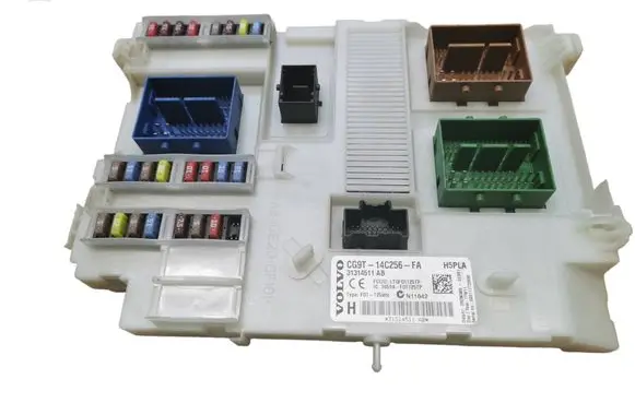 Volvo XC60 Fuse module CG9T14C256FA