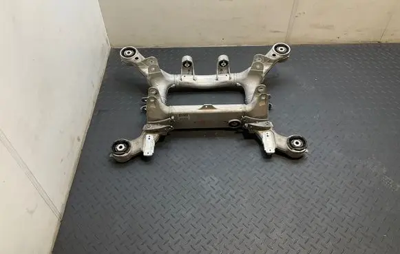BMW 6 F12 F13 Rear subframe 6799103 90644557 HT6ZBF07