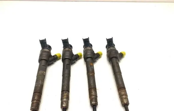 Jaguar E-Pace Fuel injectors set G4D39K546AB