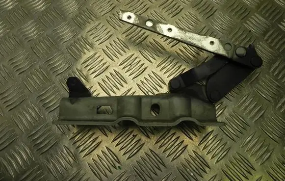 Mercedes-Benz CLK A209 C209 Tailgate/trunk/boot hinge A2038800328 T546